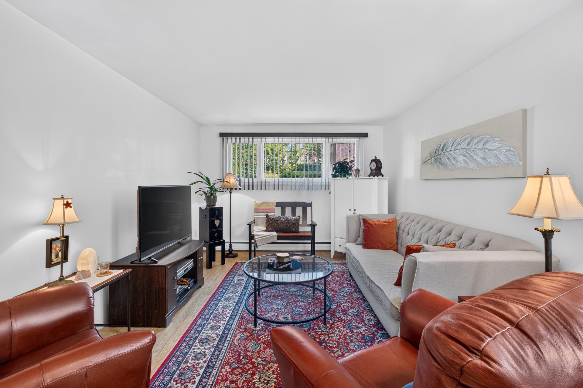 Living Room - 265 10E Avenue N., Sherbrooke (Fleurimont), QC