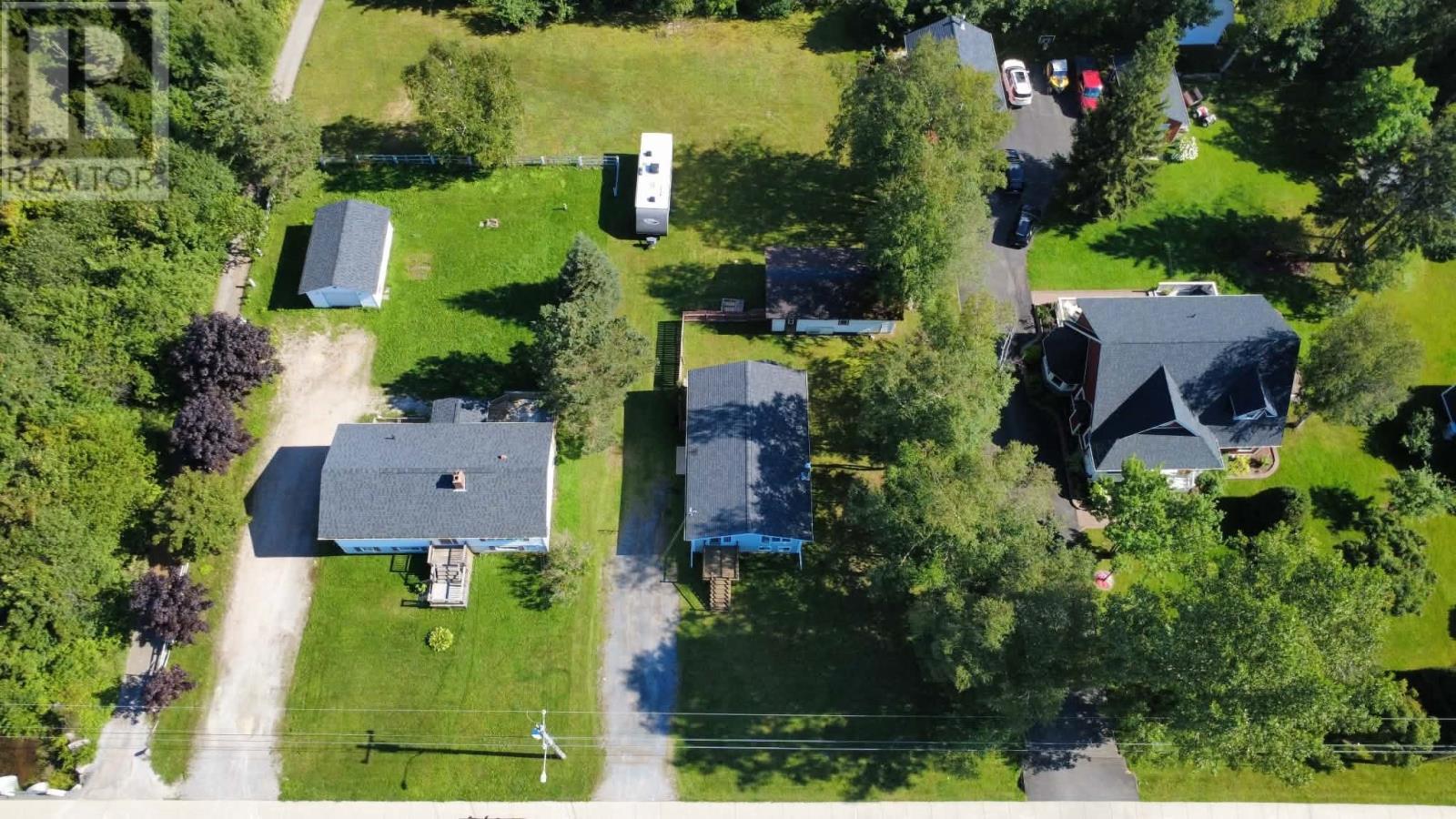 92 Midland Row, Pasadena, NL