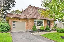 18 CONGER PLACE Belleville (Belleville Ward), ON K8P 4N8