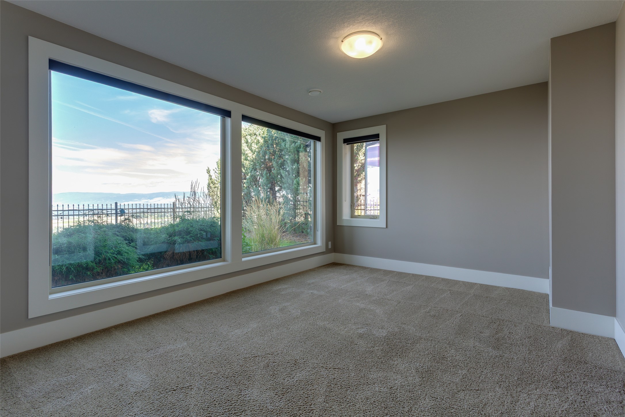 1002 Hewetson Avenue, Kelowna, BC