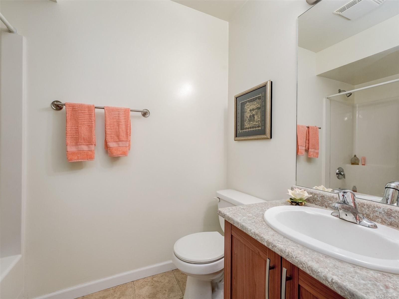 9907 Galaran Rd, Sidney, BC