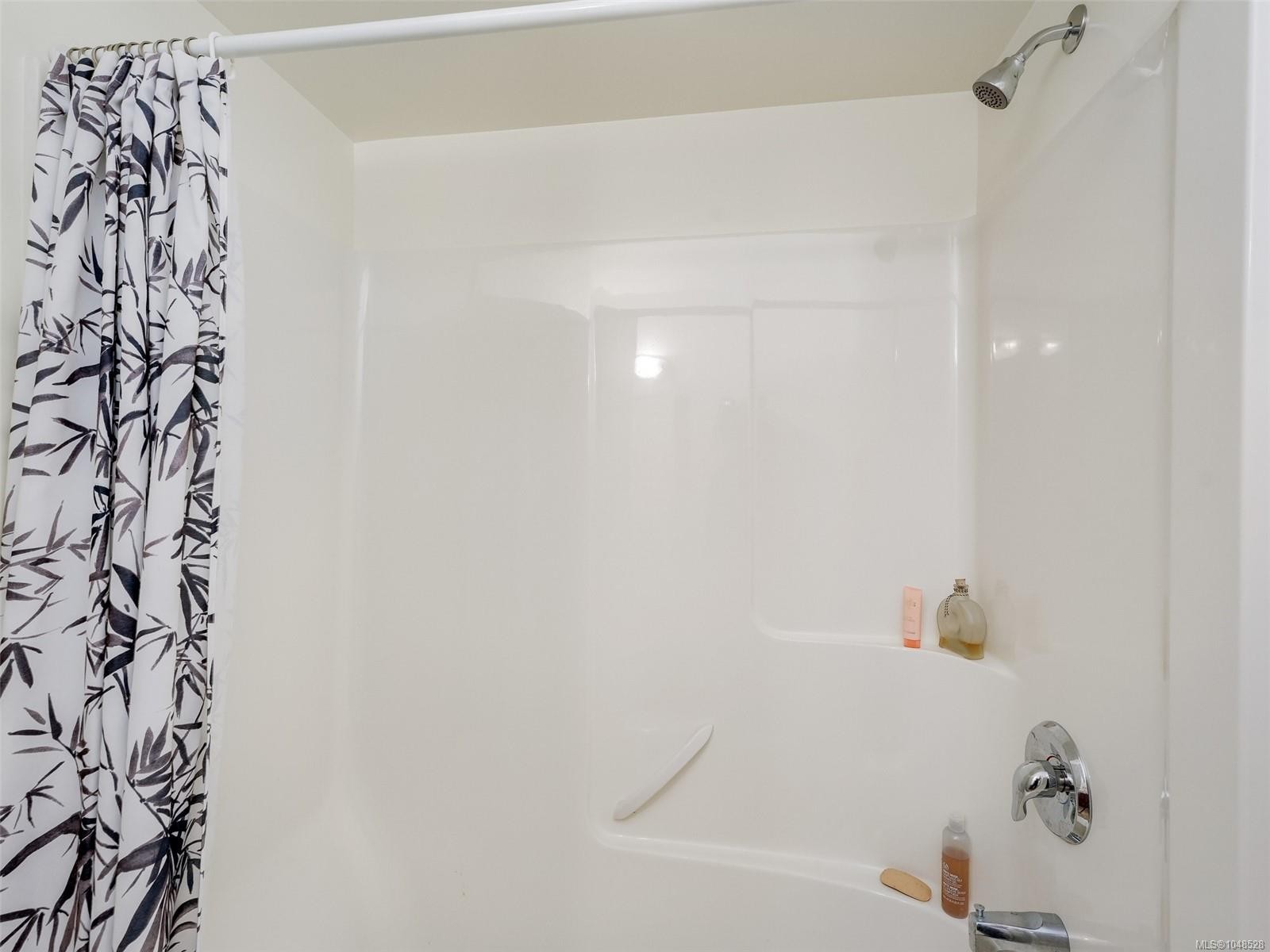 9907 Galaran Rd, Sidney, BC