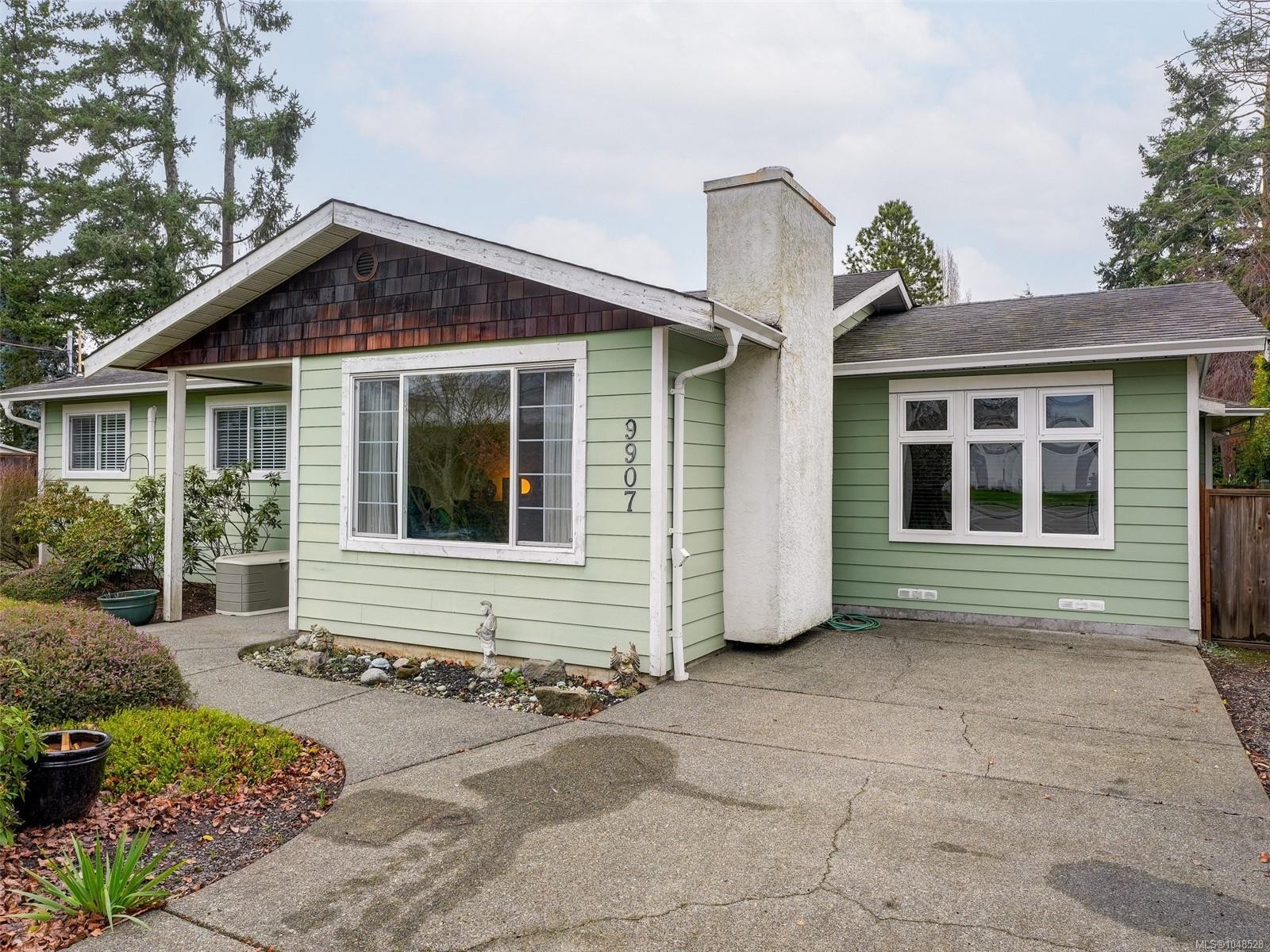 9907 Galaran Rd, Sidney, BC