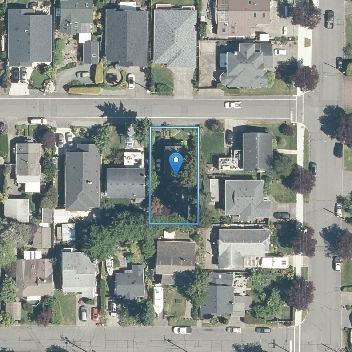 2445 Amelia Ave, Sidney, BC
