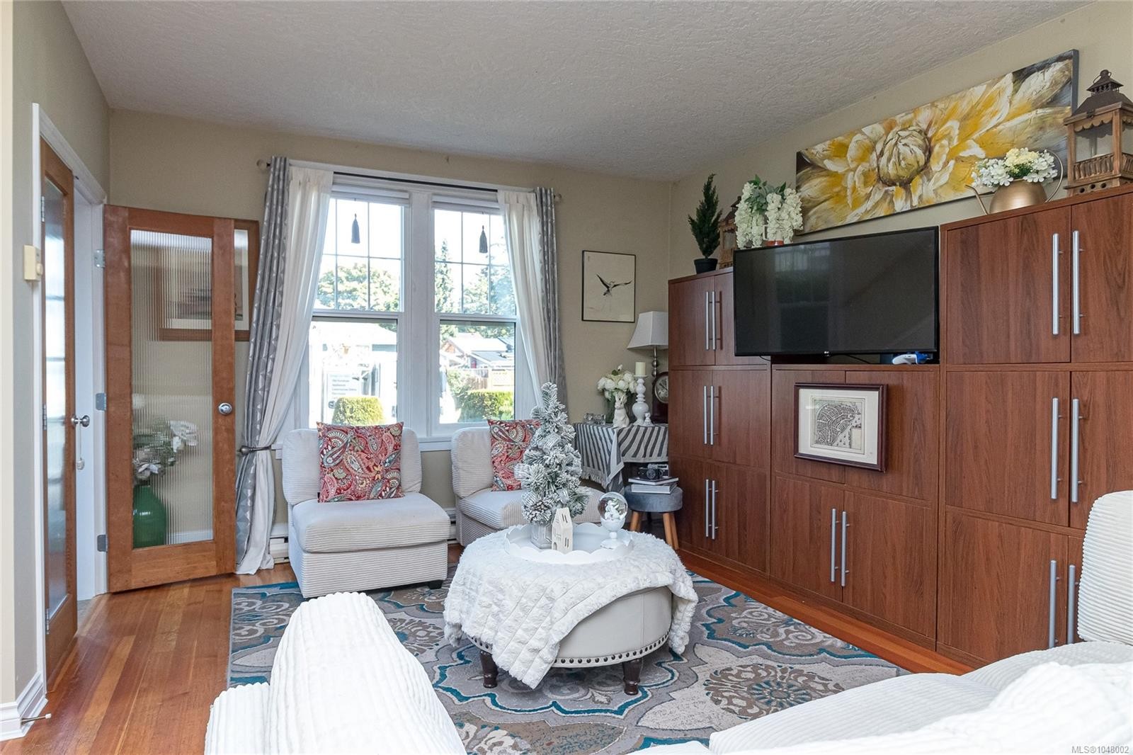 2445 Amelia Ave, Sidney, BC