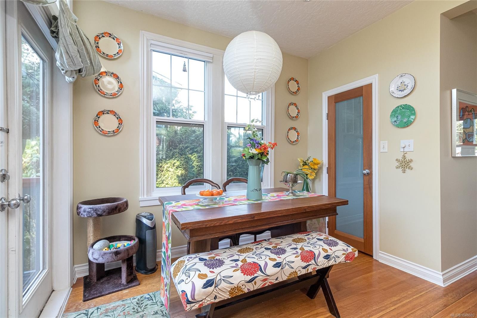 2445 Amelia Ave, Sidney, BC