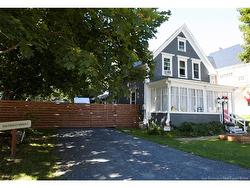 126 Broadway ST Woodstock, NB E7M 1C2