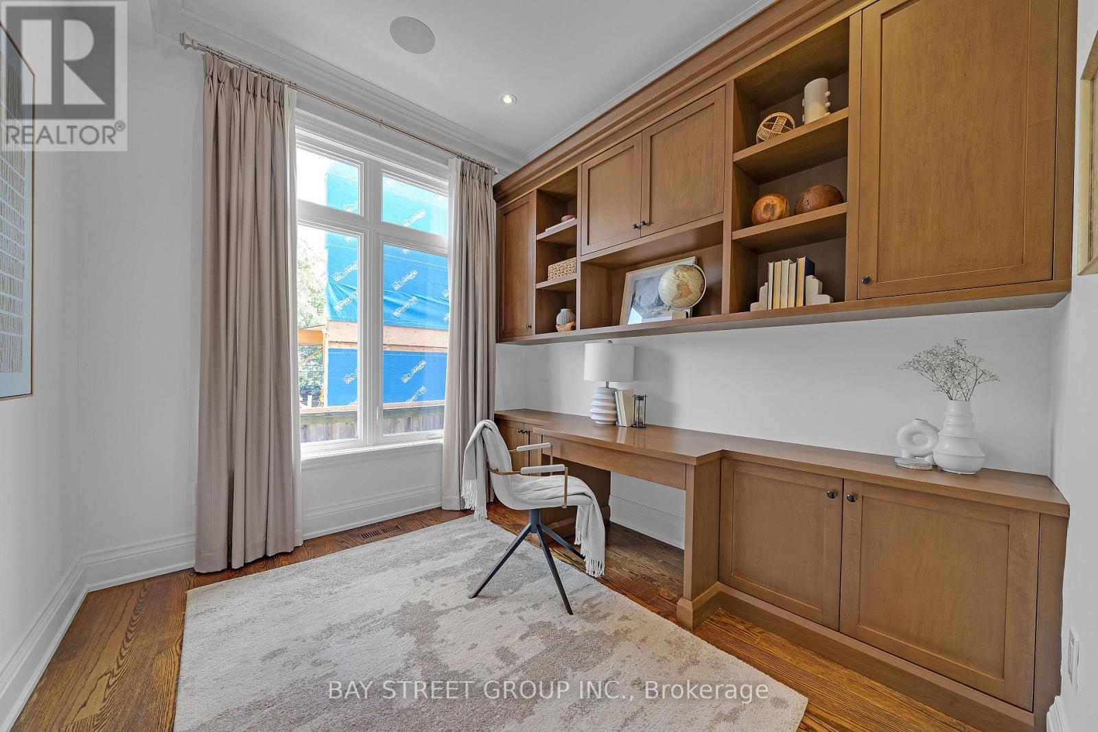 28 Carnwath Crescent, Toronto, ON