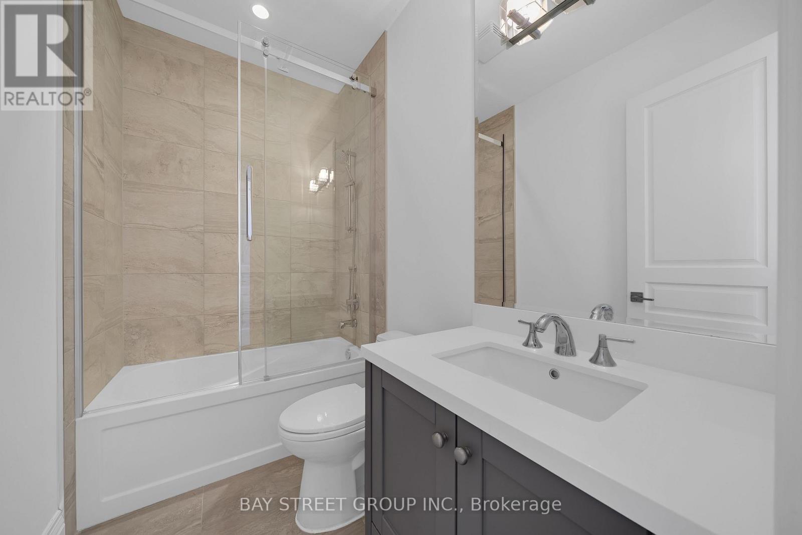 28 Carnwath Crescent, Toronto, ON