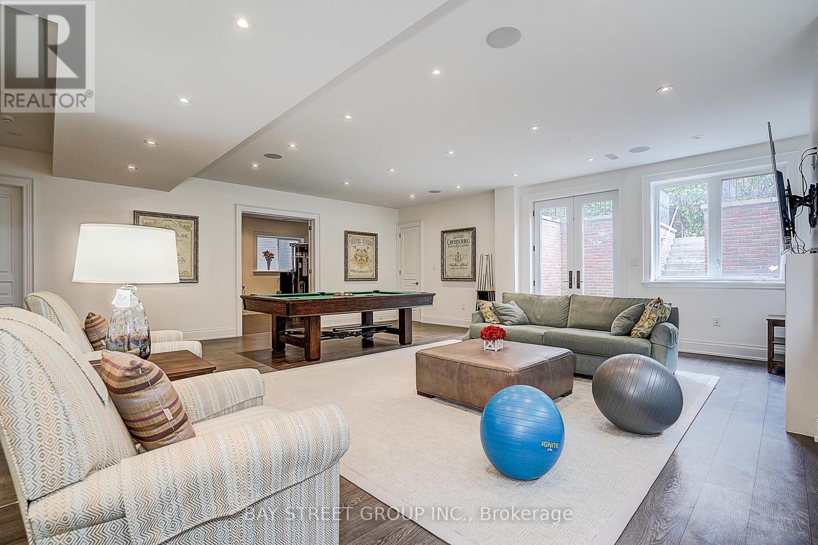 28 Carnwath Crescent, Toronto, ON
