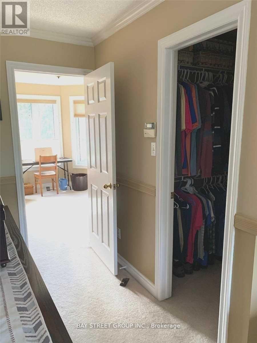 76 Mayfair Drive, Barrie, ON