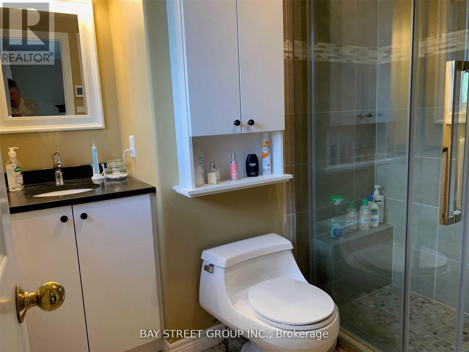 76 Mayfair Drive, Barrie, ON