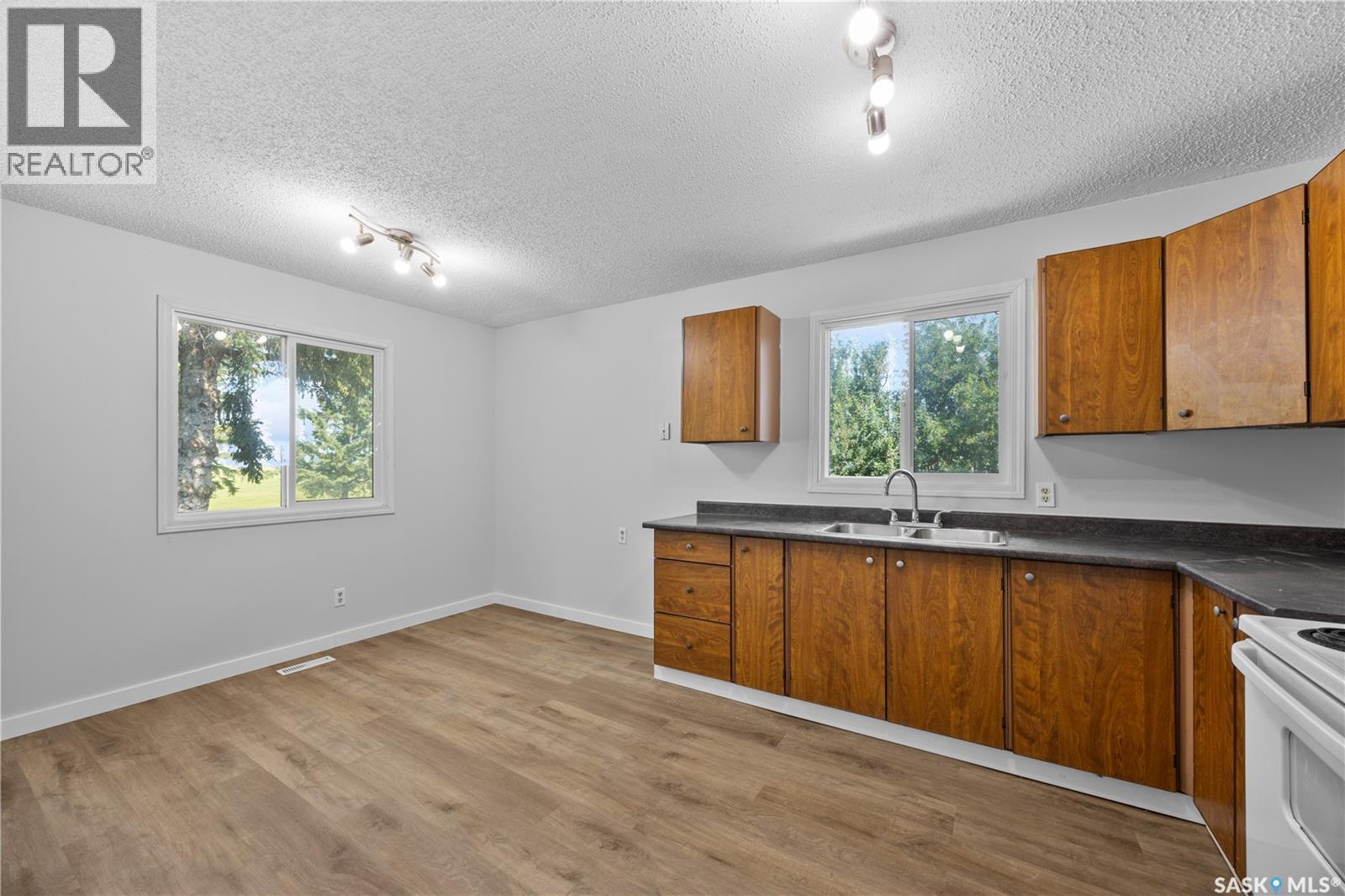 112-116 1St Avenue, Vonda, SK