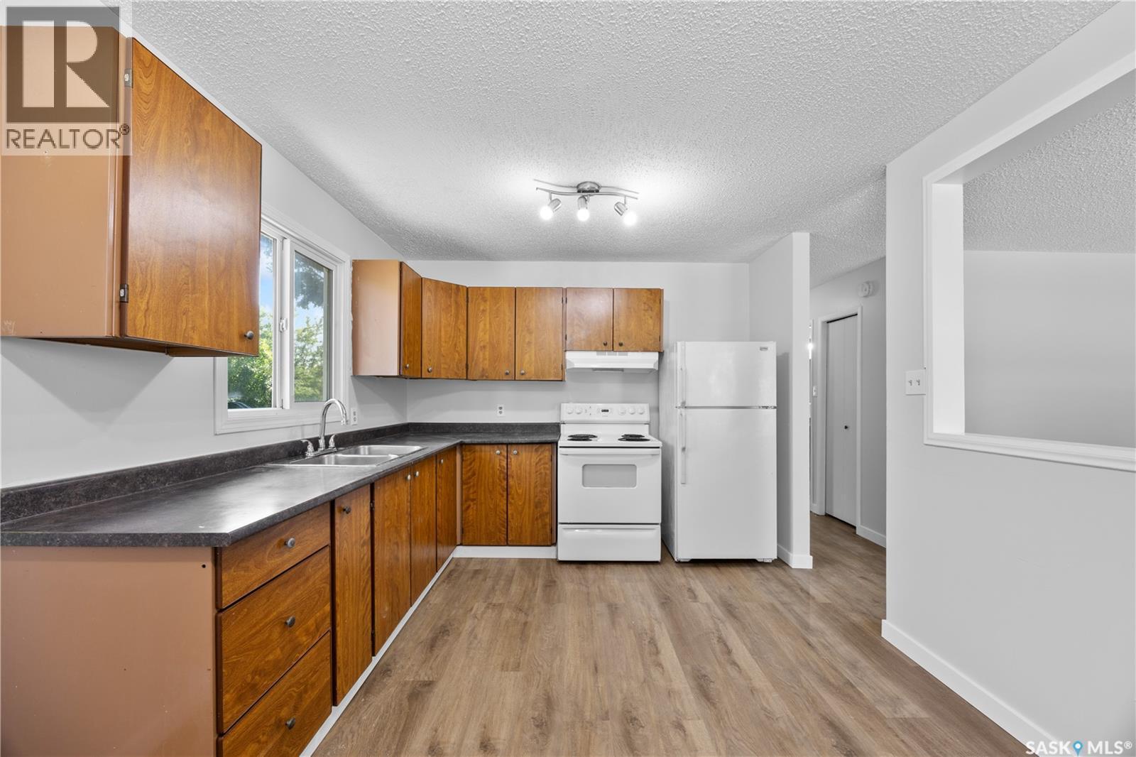 112-116 1St Avenue, Vonda, SK