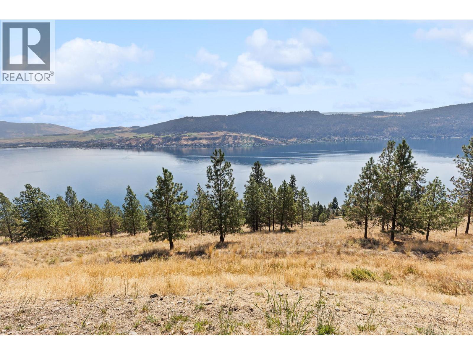 8876 Crofton Road, Vernon, BC