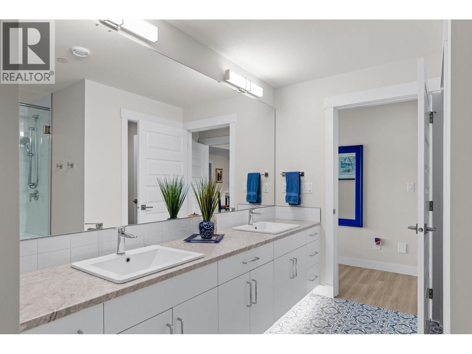 8876 Crofton Road, Vernon, BC