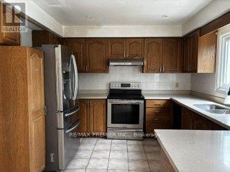 4464 Stonemill Court, Mississauga, ON