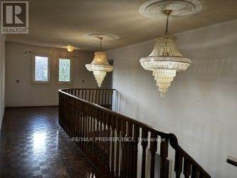 4464 Stonemill Court, Mississauga, ON