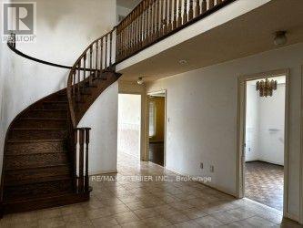 4464 Stonemill Court, Mississauga, ON