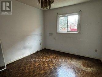 4464 Stonemill Court, Mississauga, ON