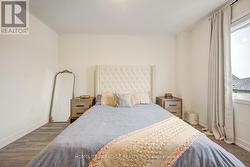 Primary bedroom - 