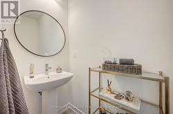 Spacious powder room - 