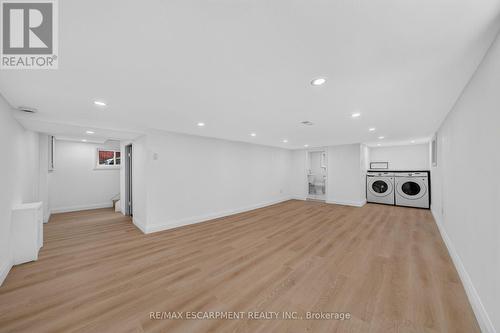 229 Park Row S, Hamilton, ON 