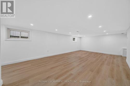 229 Park Row S, Hamilton, ON 