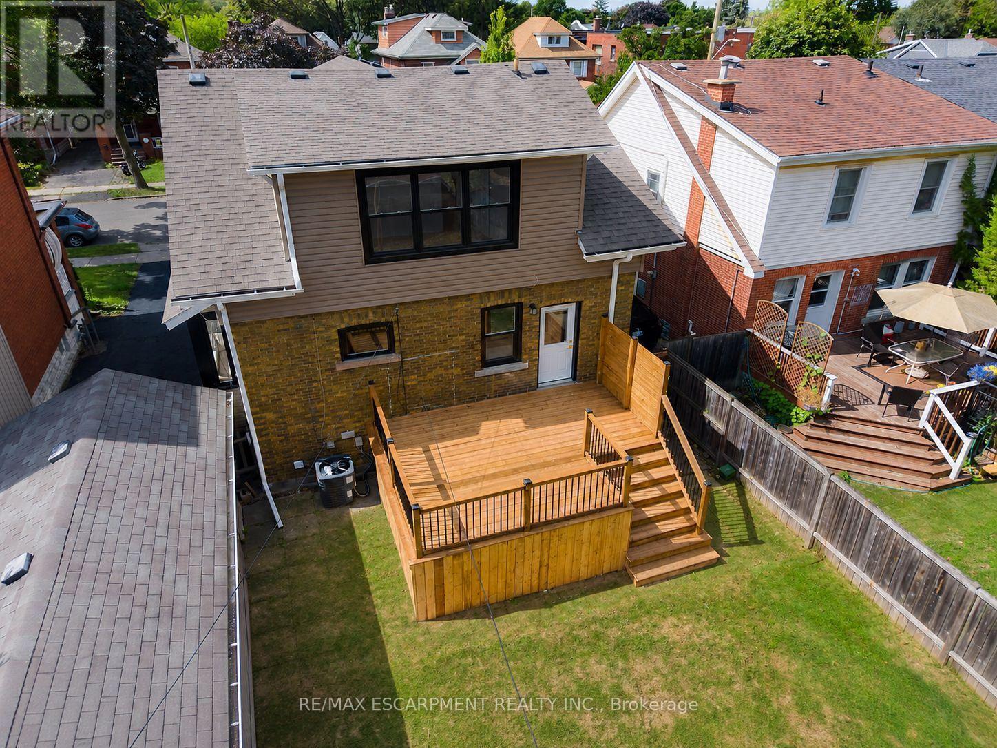 229 Park Row S, Hamilton, ON