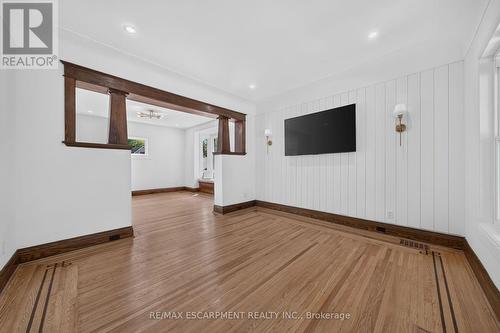 229 Park Row S, Hamilton, ON 