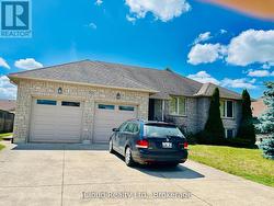 782 BRENTWOOD DRIVE Saugeen Shores, ON N0H 2C4