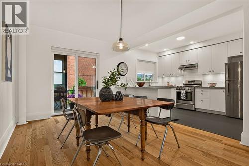 39 Campbell Avenue, Hamilton, ON 