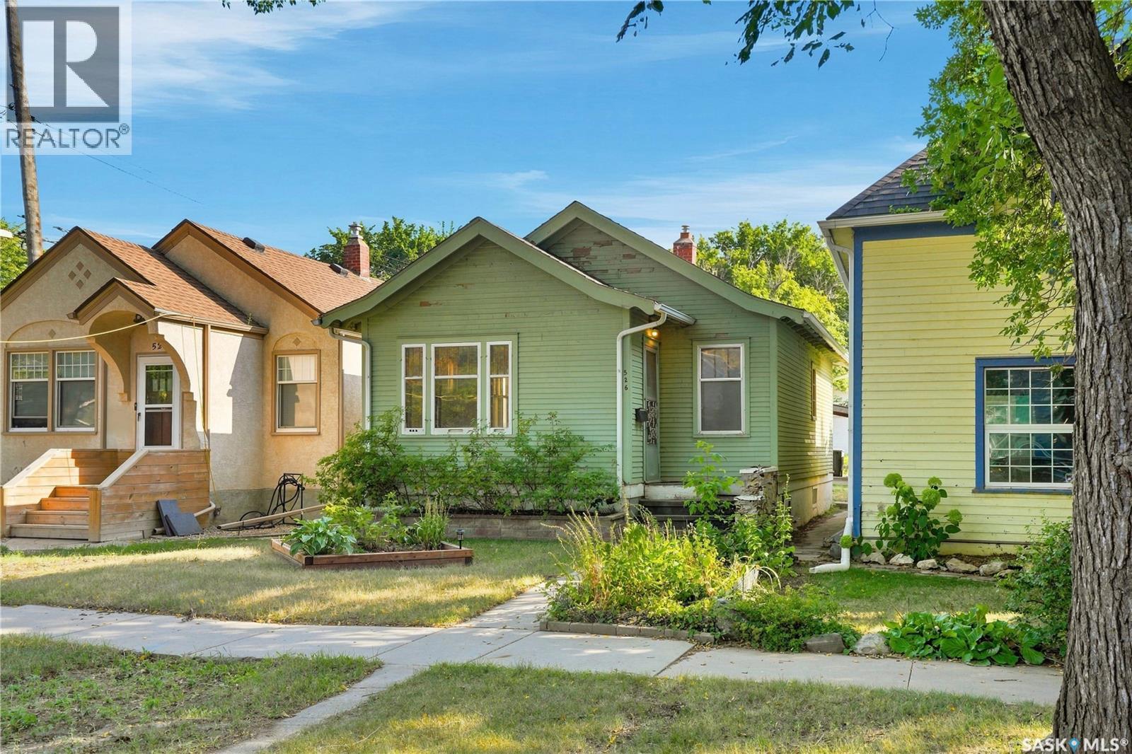 526 7Th Street E, Saskatoon, SK