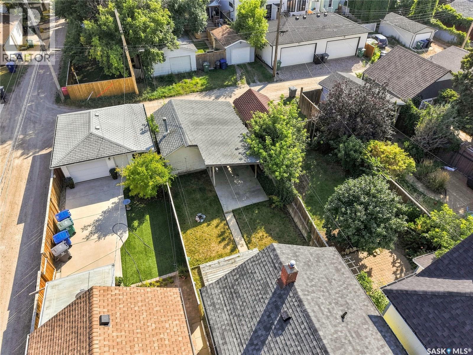 526 7Th Street E, Saskatoon, SK