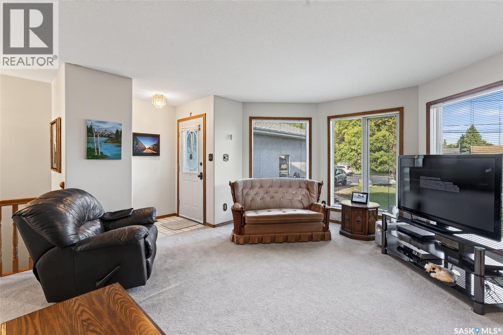 720 6Th Avenue, Rosthern, SK