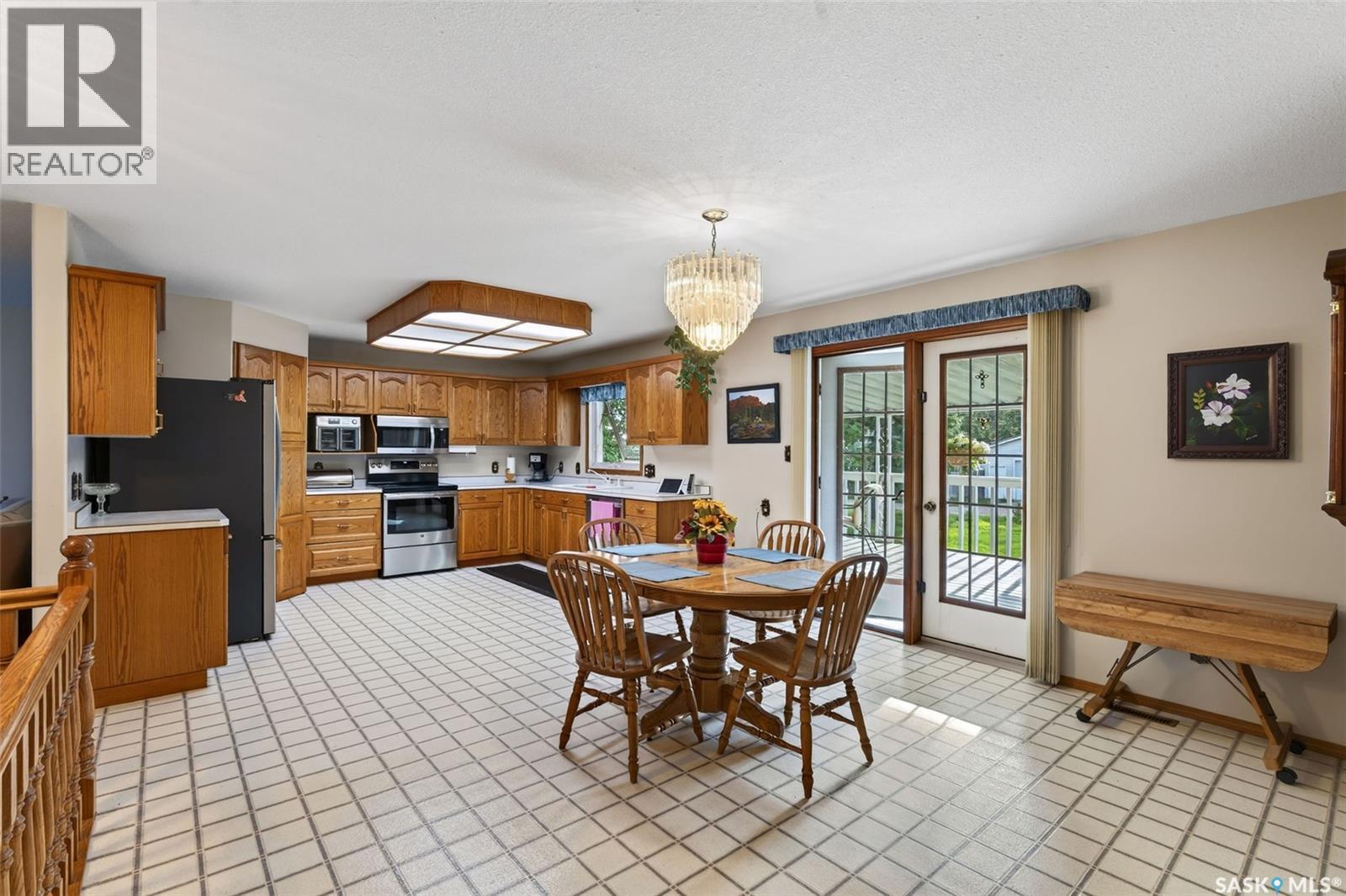 720 6Th Avenue, Rosthern, SK