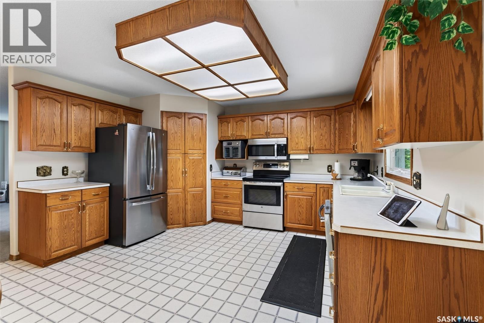 720 6Th Avenue, Rosthern, SK