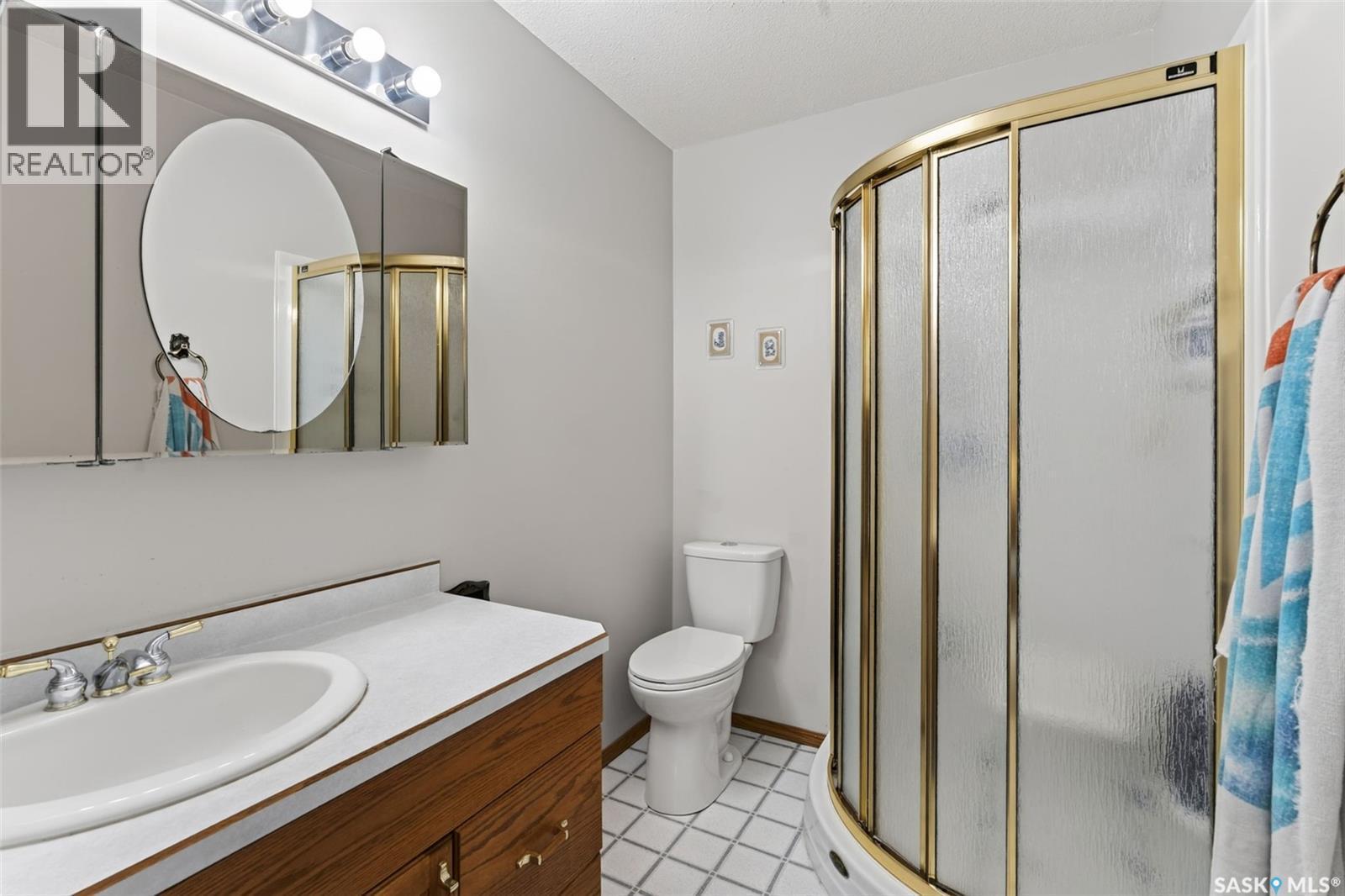 720 6Th Avenue, Rosthern, SK