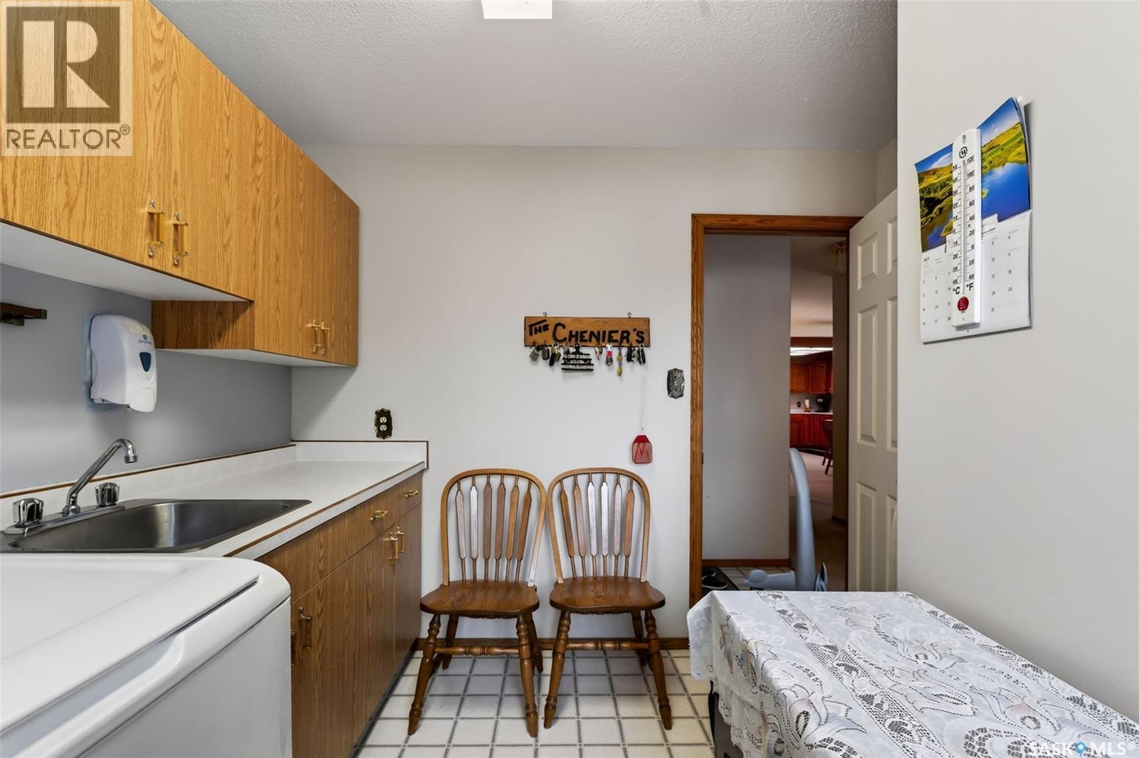 720 6Th Avenue, Rosthern, SK