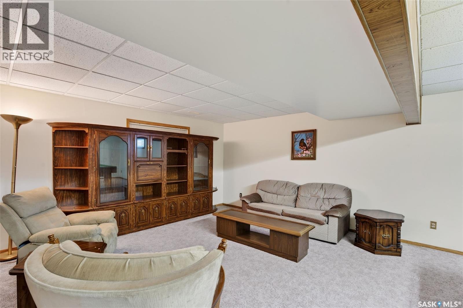 720 6Th Avenue, Rosthern, SK