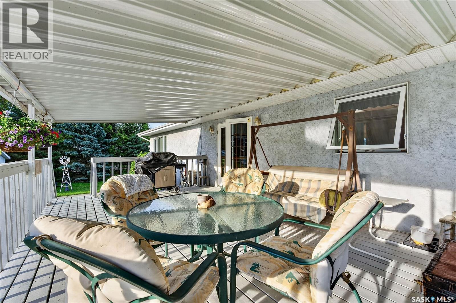 720 6Th Avenue, Rosthern, SK