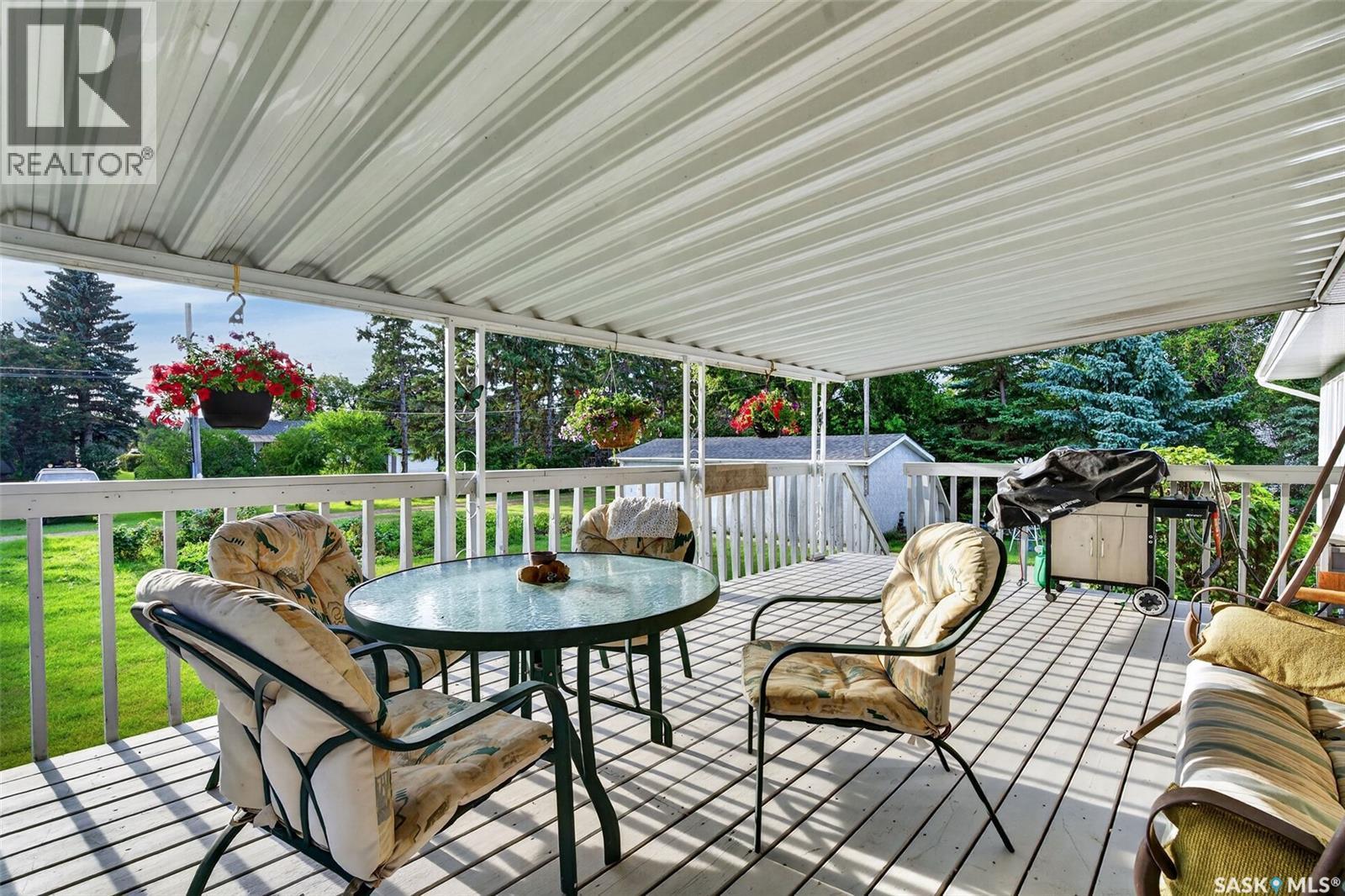 720 6Th Avenue, Rosthern, SK