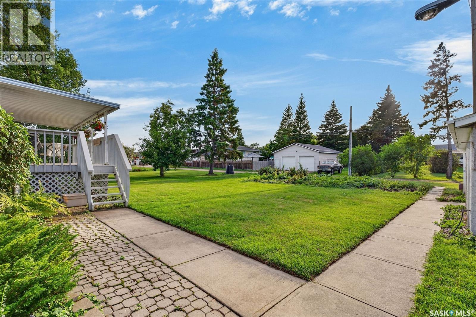 720 6Th Avenue, Rosthern, SK