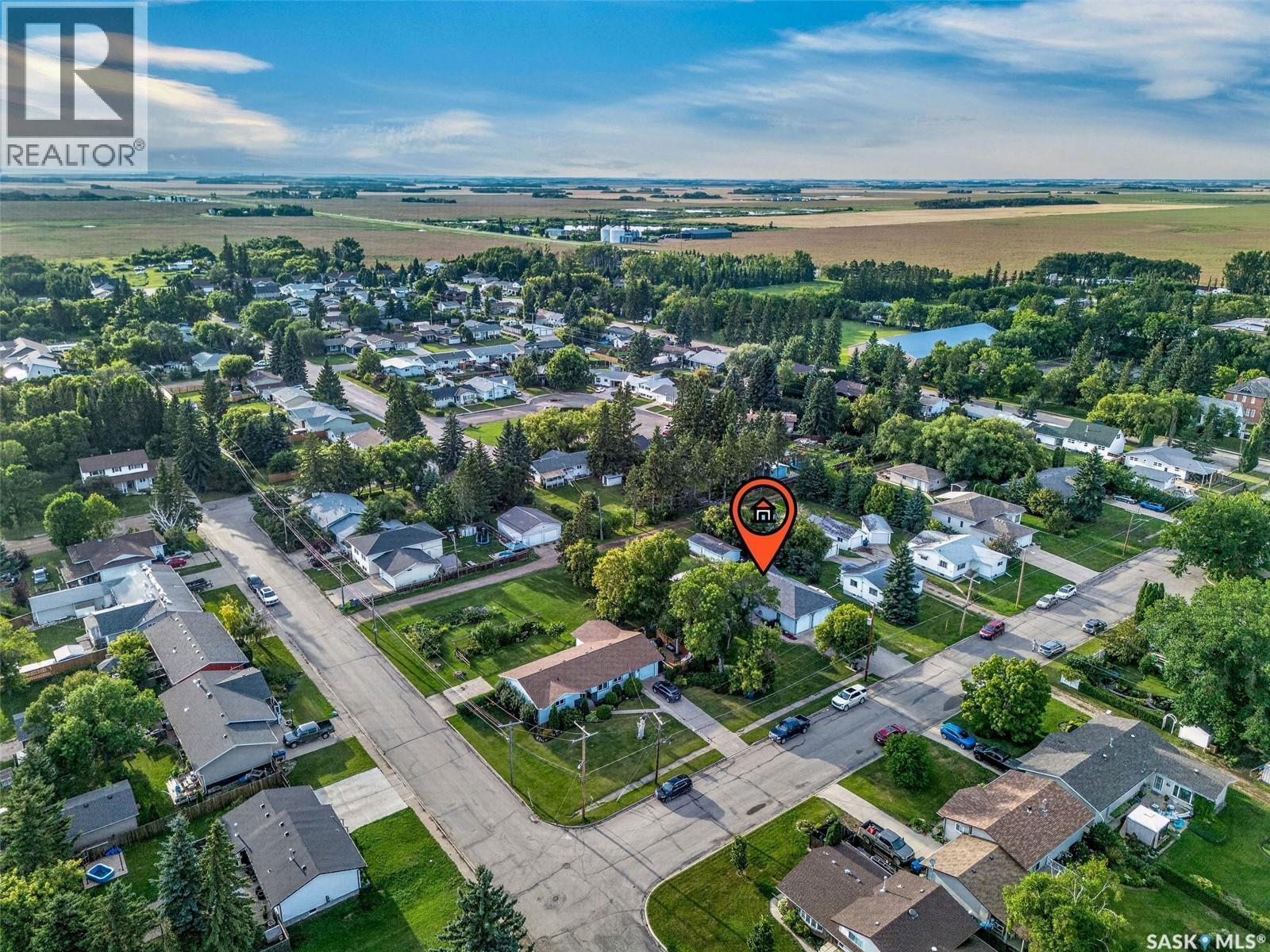 720 6Th Avenue, Rosthern, SK