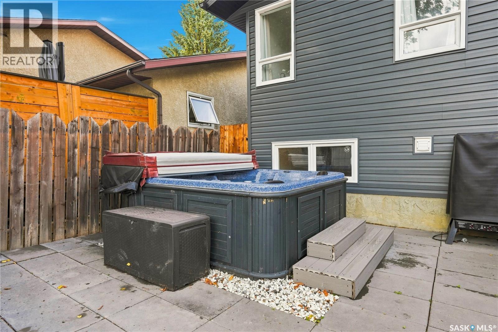 15 Rendek Crescent, Regina, SK