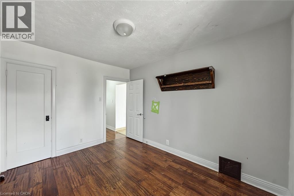 270 Weir Street N, Hamilton, ON