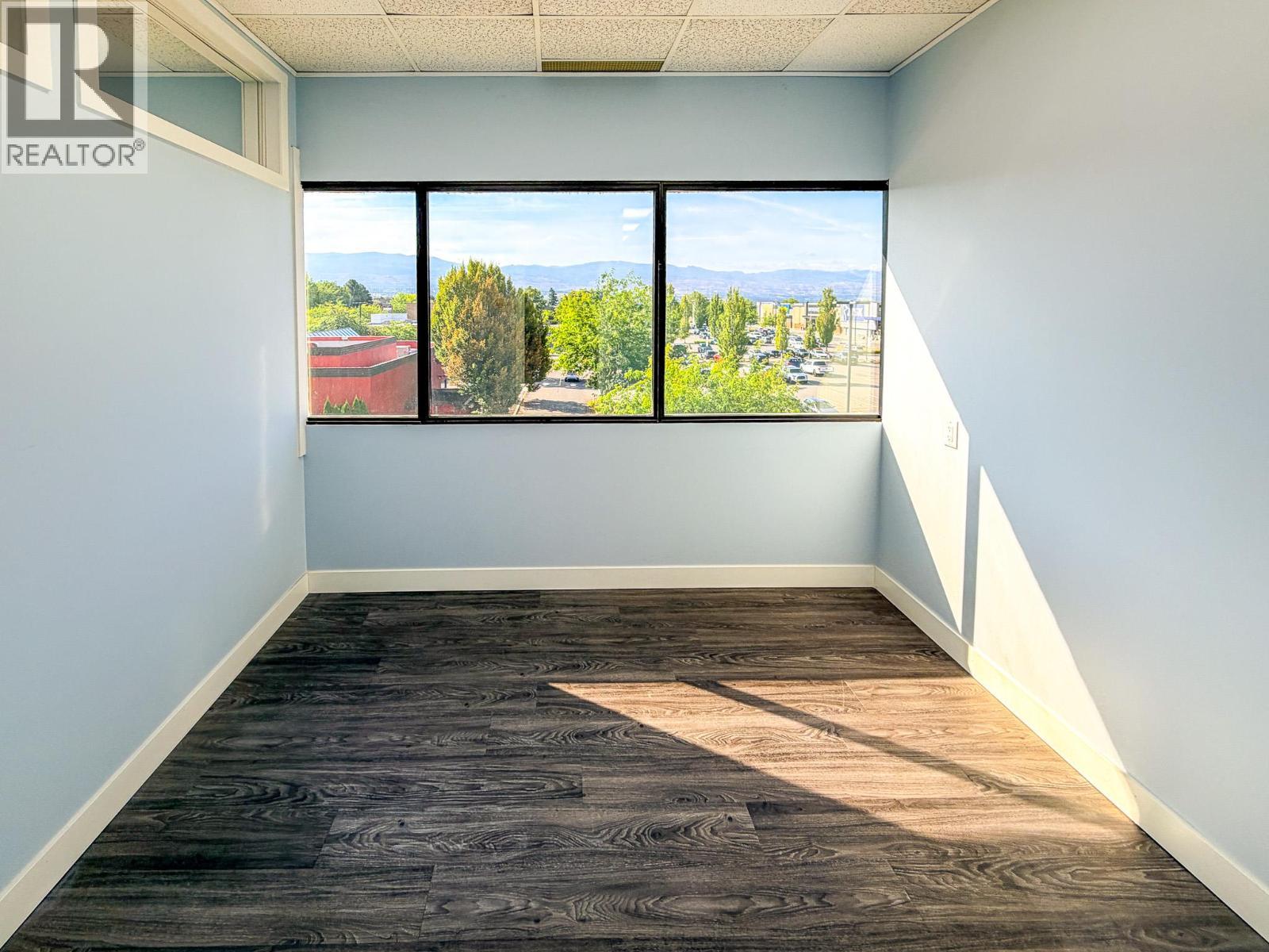 1890 Cooper Road Unit# 209, Kelowna, BC