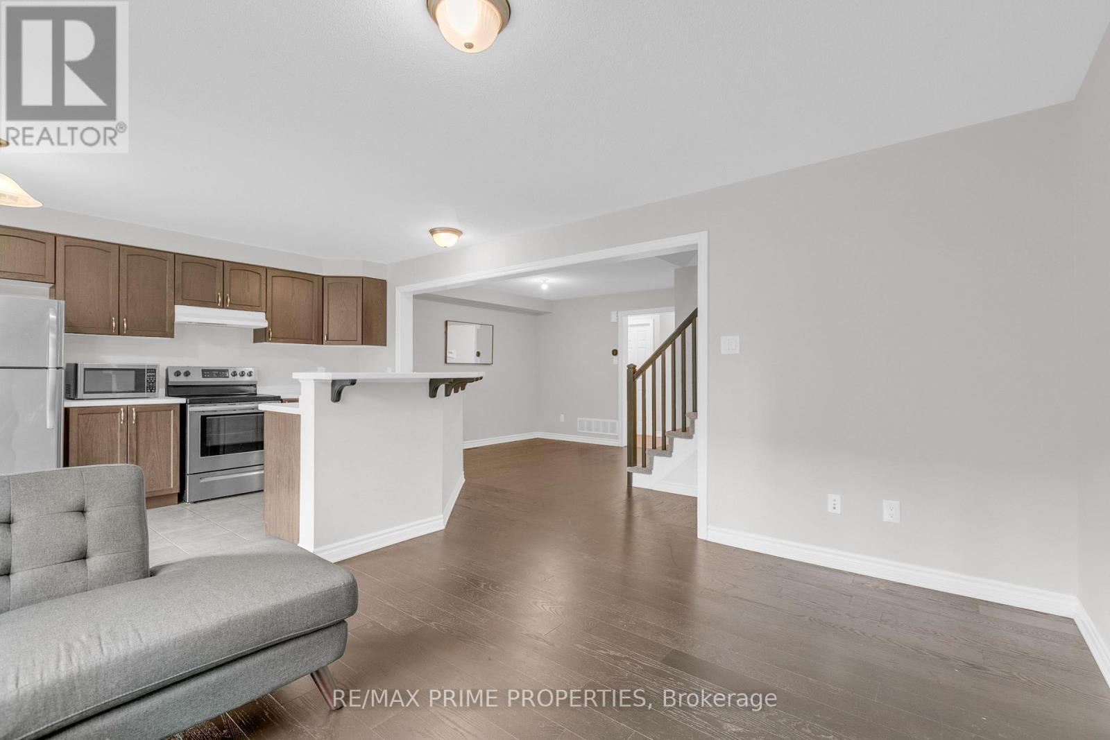 136 Lanceleaf Way, Ottawa, ON