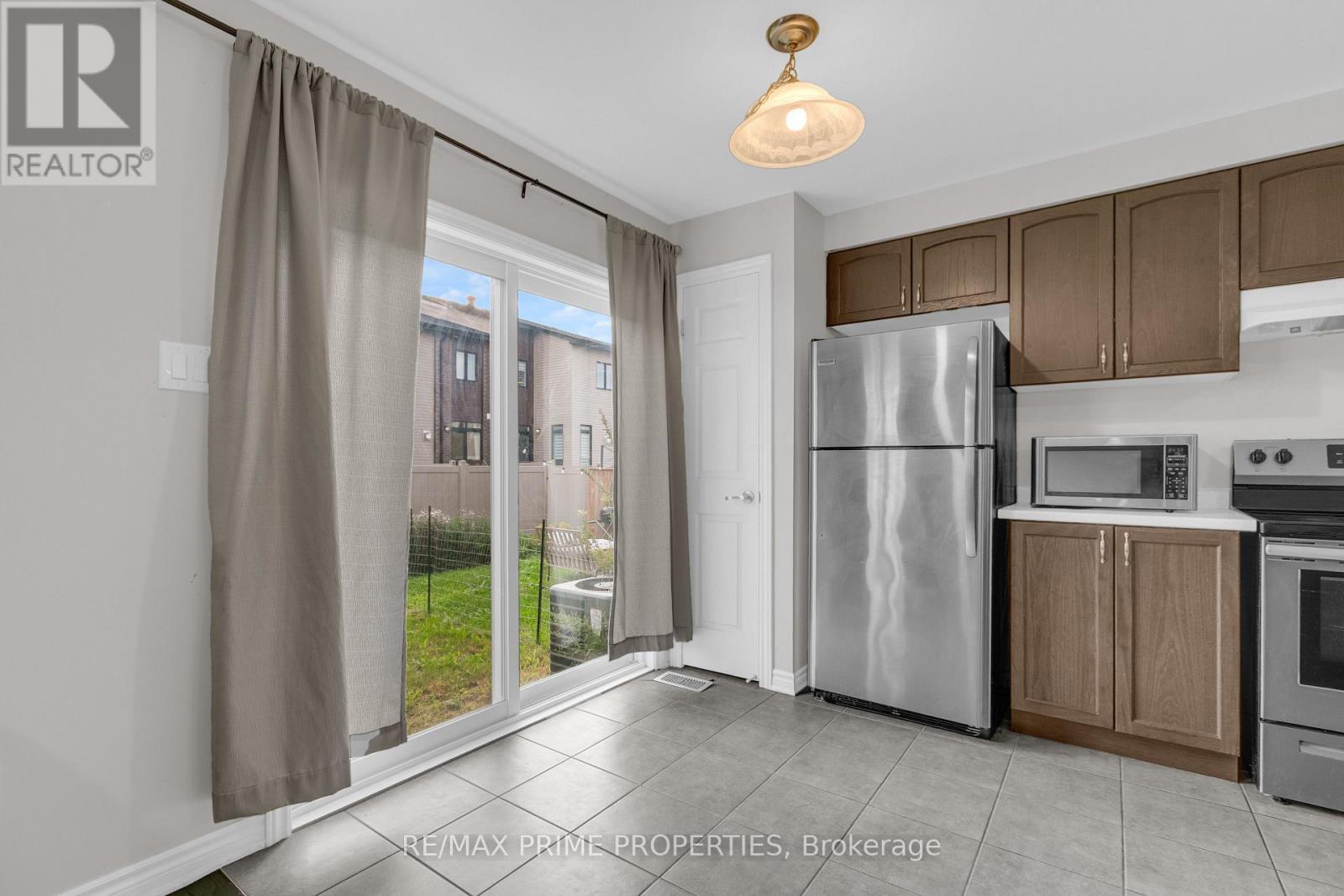 136 Lanceleaf Way, Ottawa, ON