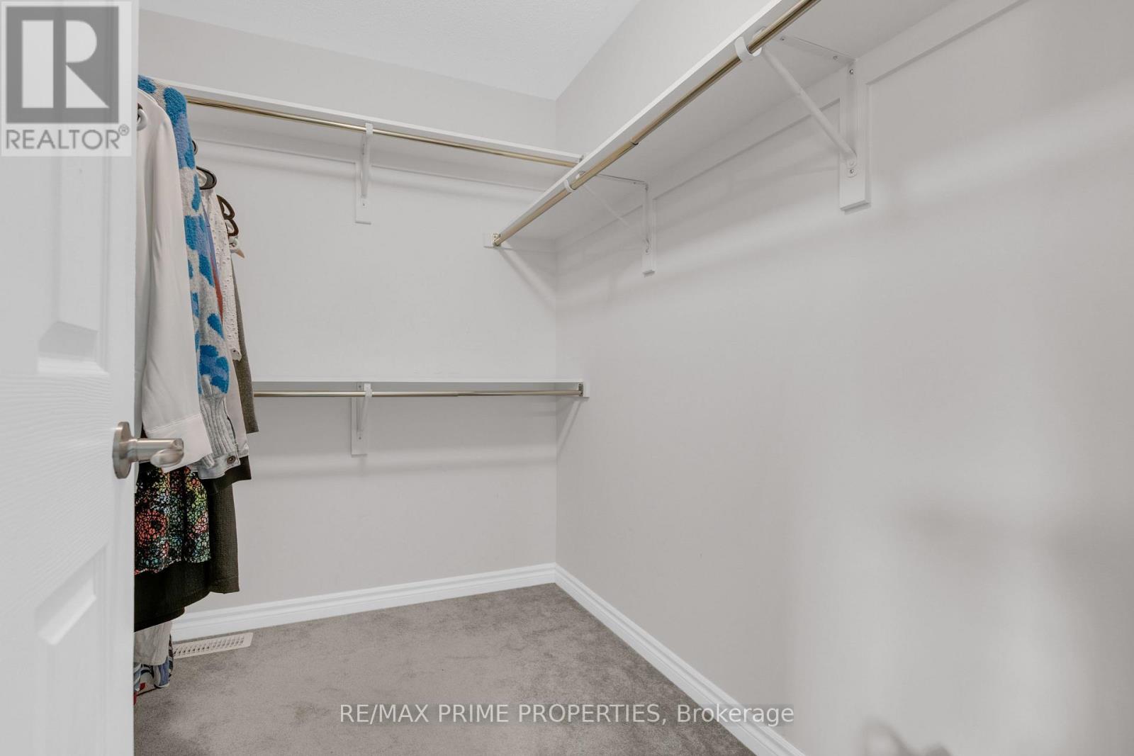 136 Lanceleaf Way, Ottawa, ON